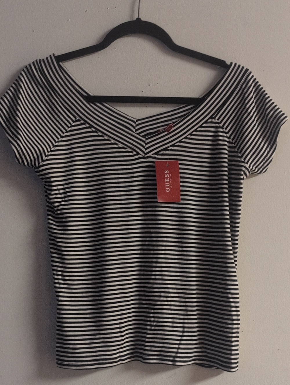 GUESS Black & White Striped Women's Scoop Neck Top NWT